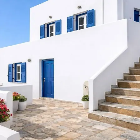 Villa With Seaviews Walk To Town & Livadi (Serifos)