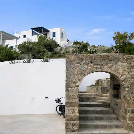 With Seaviews Walk To Town &