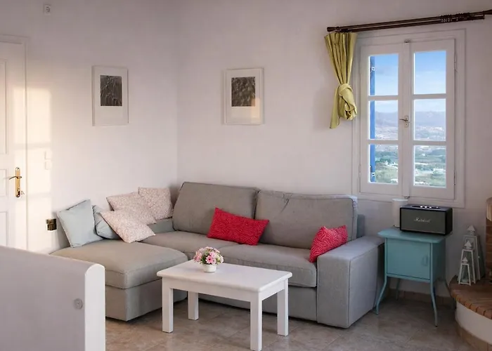 Villa With Seaviews Walk To Town & Livadi (Serifos)